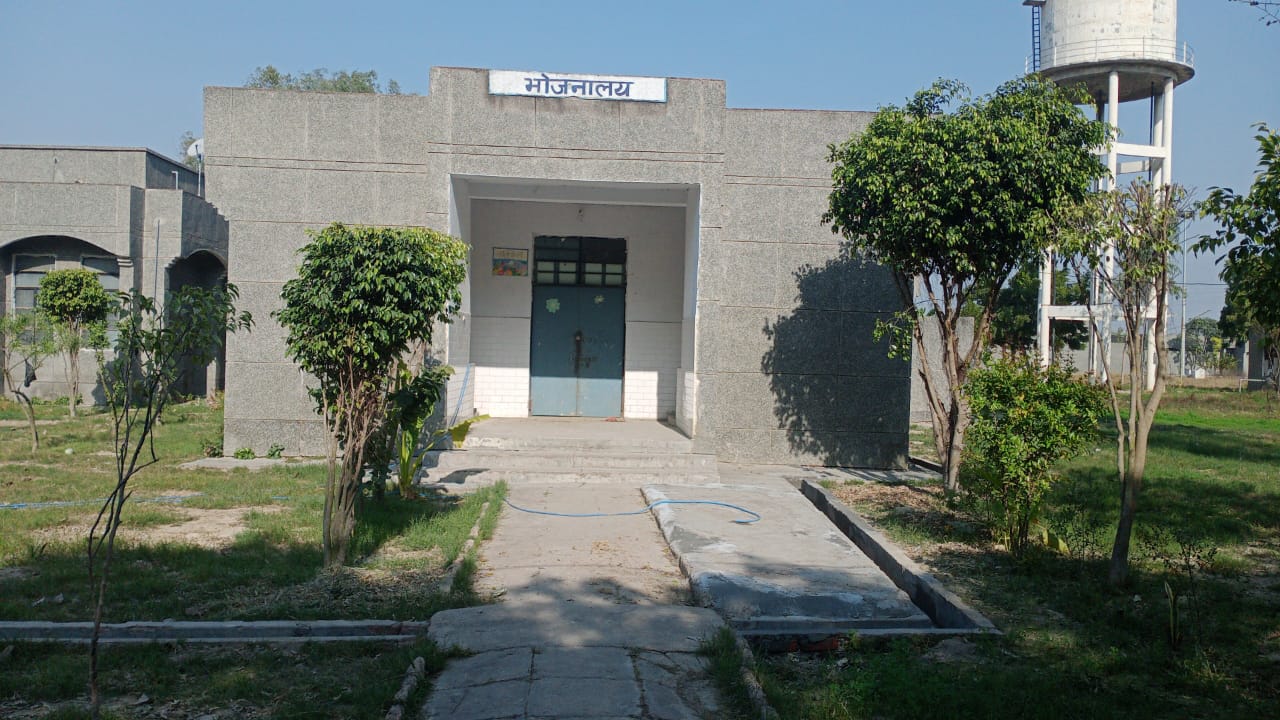 CLEANLINESS IN VIDYALAYA 