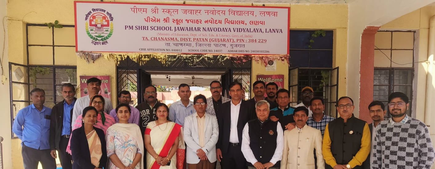 (c) Staff of PM SHRI School - (PM SHRI School - JNV Patan Gujarat)